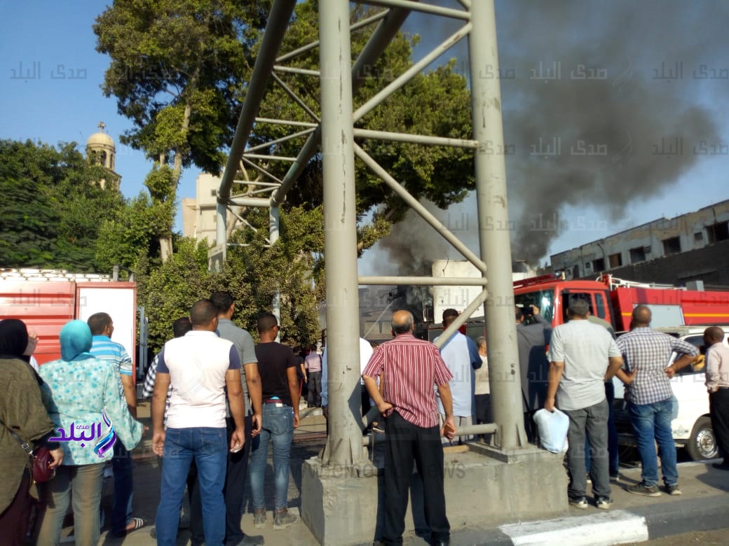 حالة من الفزع في وكالة البلح حالة من الفزع في وكالة البلح