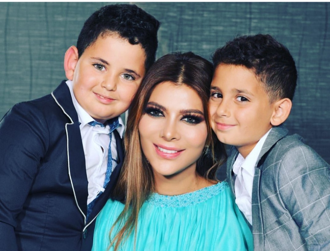 اصالة واحفادها