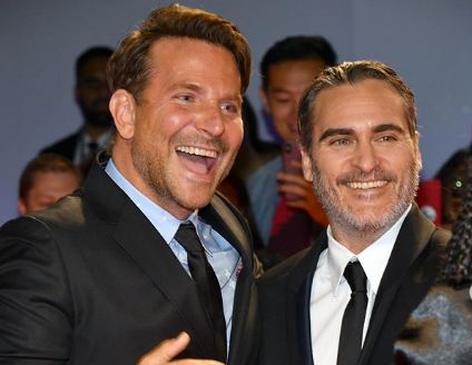 برادلي كوبر و خواكين فينيكس