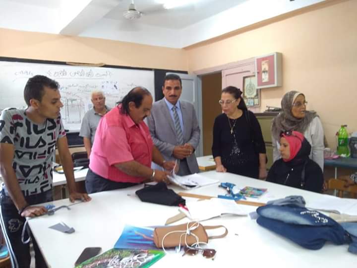 القوي العاملة تتابع خطط التدريب