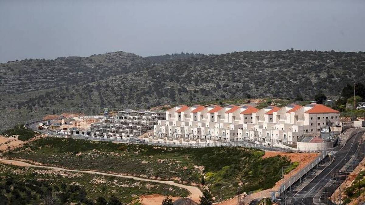 إسرائيل تضم أجزاء من الضفة.. والسلطة الفلسطينية تحذر