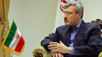 الخارجية البريطانية تستدعي السفير الإيراني الخارجية البريطانية تستدعي السفير الإيراني