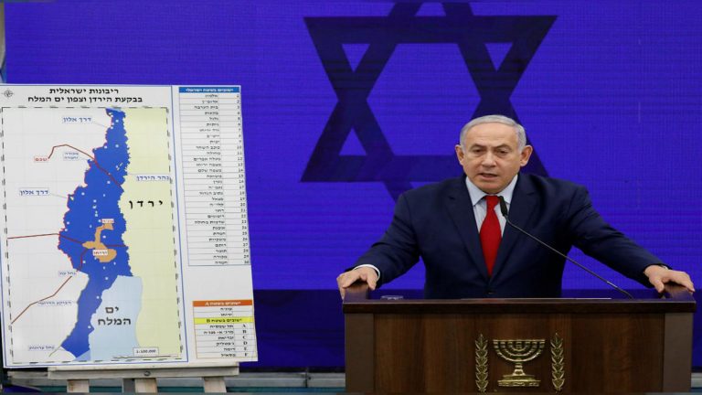 ضم الضفة سيؤدي لانتفاضة فلسطينية.. تقرير أمريكي يحذر نتنياهو
