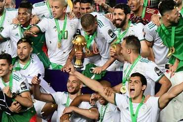 منتخب الجزائر الأول لكرة القدم 