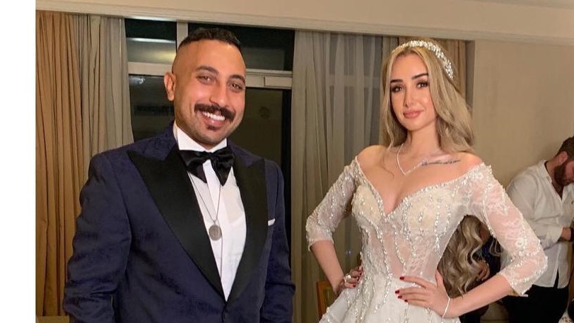 هنا الزاهد 