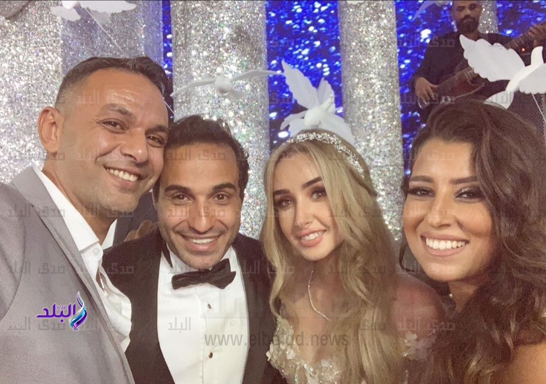 ايتن عامر مع هنا الزاهد واحمد فهمي