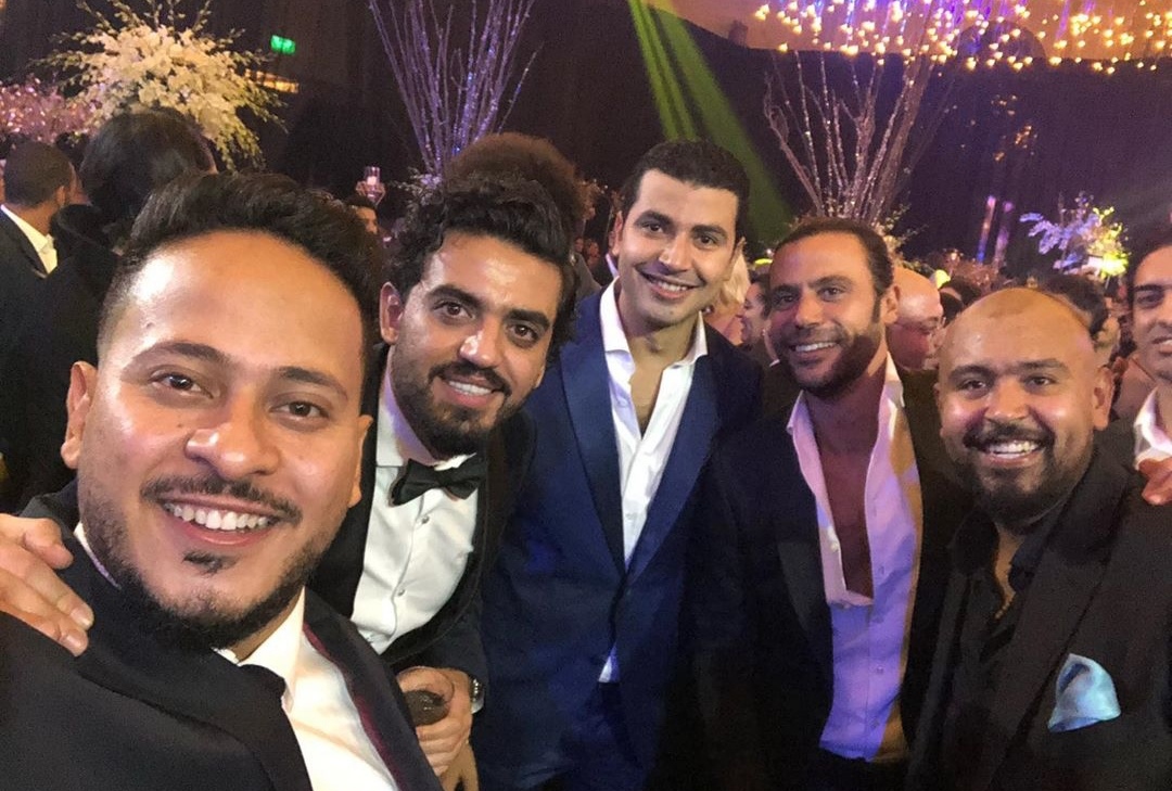 كريم عفيفي مع محمد عادل امام واسلام جمال ومحمد انور