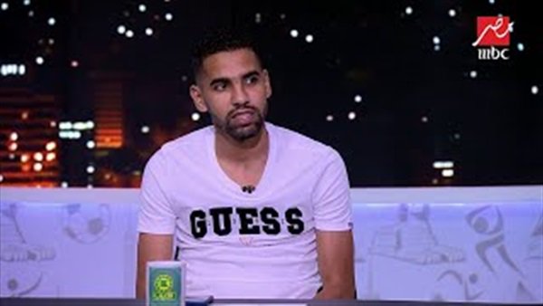 مؤمن زكريا نجم فريق الكرة الاول بالنادي الاهلي