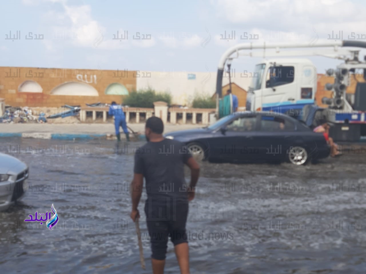 مياه الأمطار تغرق كورنيش مطروح