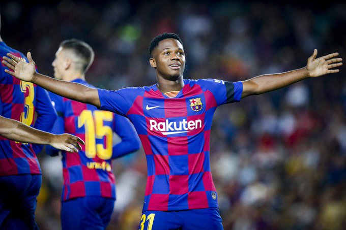 فاتي لاعب برشلونة
