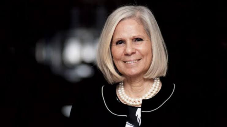 السفيرة الدكتورة هيفاء أبو غزالة الأمين العام المساعد للجامع