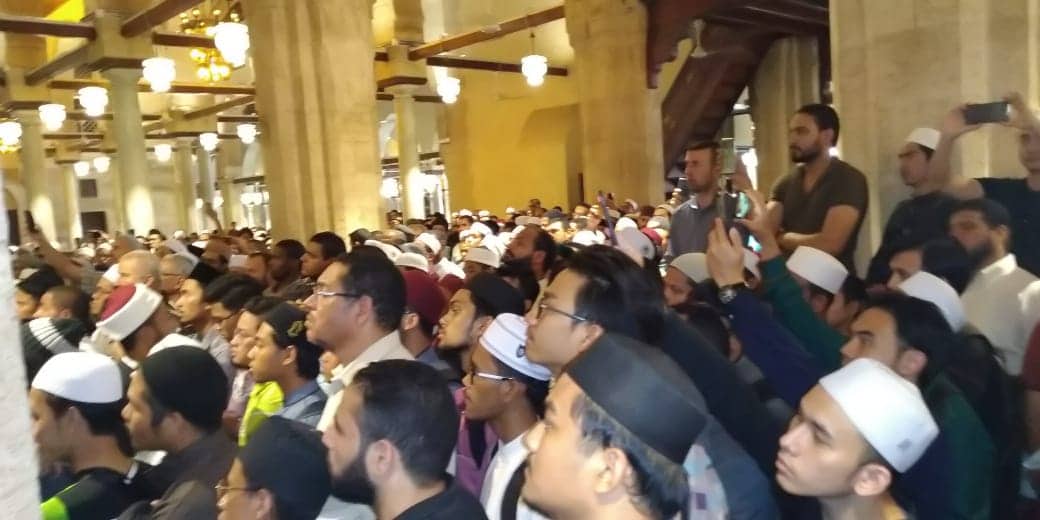 صلاة الجنازة على الدكتور سعد جاويش صلاة الجنازة على الدكتور سعد جاويش