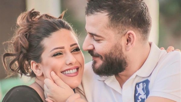 إمارات رزق وطليقها حسام جنيد إمارات رزق وطليقها حسام جنيد