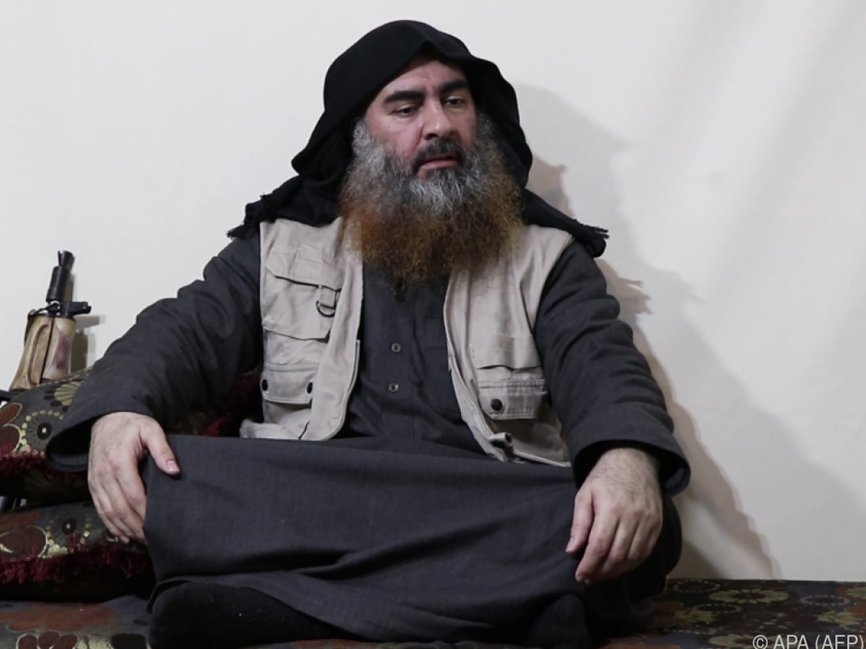 أبو بكر البغدادي زعيم تنظيم داعش 