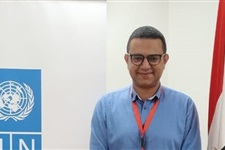 مؤسس مبادرة حول مصر على موتوسيكل