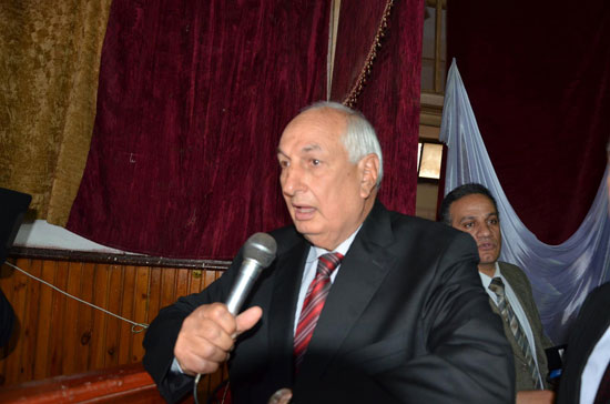 محافظ كفرالشيخ الأسبق