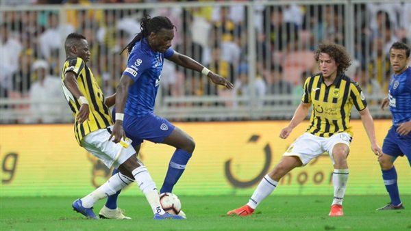 غوميز أمام الاتحاد في صورة أرشيفية غوميز أمام الاتحاد في صورة أرشيفية