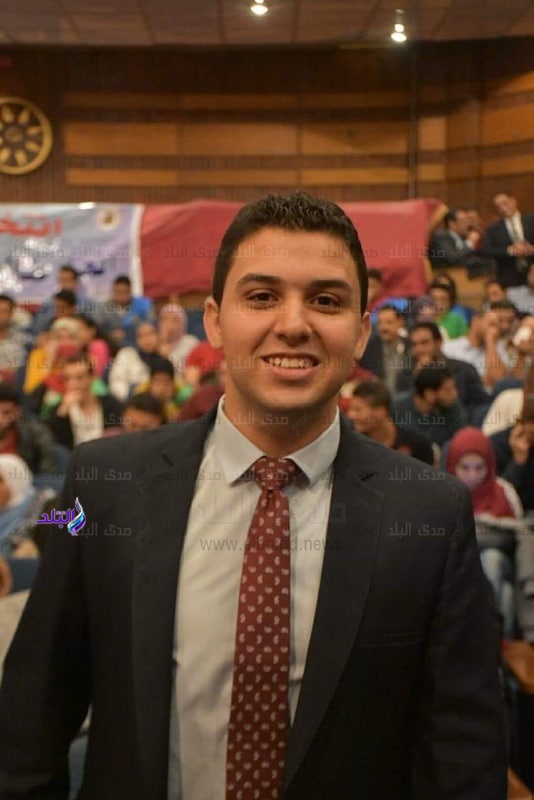 احمد ايهاب - رئيس اتحاد طلاب جامعة القاهرة احمد ايهاب - رئيس اتحاد طلاب جامعة القاهرة