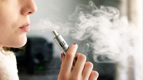 التدخين الإلكتروني 