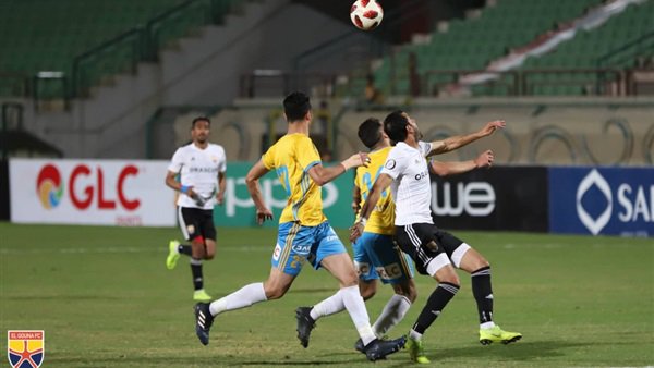 جانب من لقاء سابق بين الفريقين