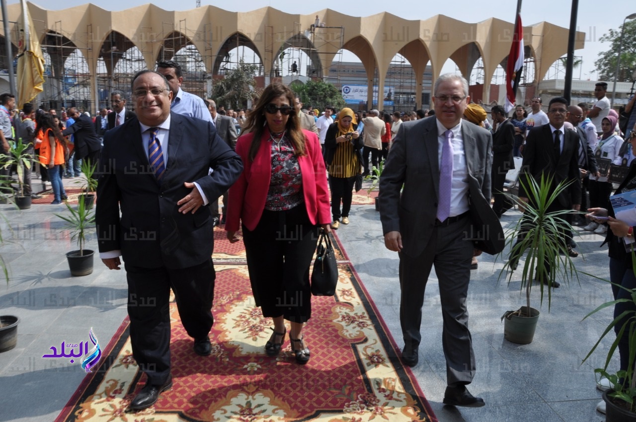 رئيس جامعة حلوان