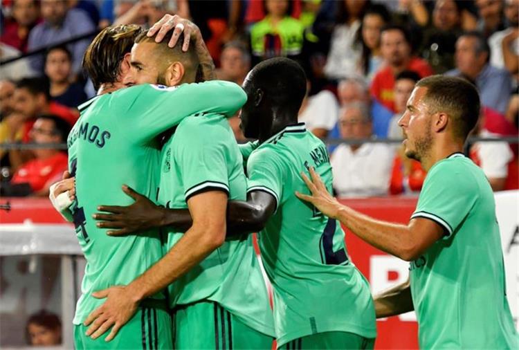 مباراة إشبيلية وريال مدريد مباراة إشبيلية وريال مدريد
