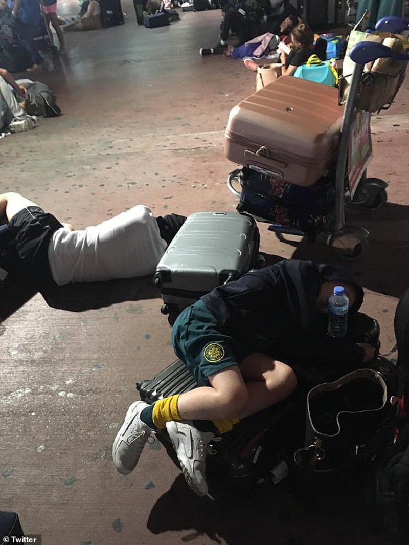 العالقين بعد إفلاس توماس كوك