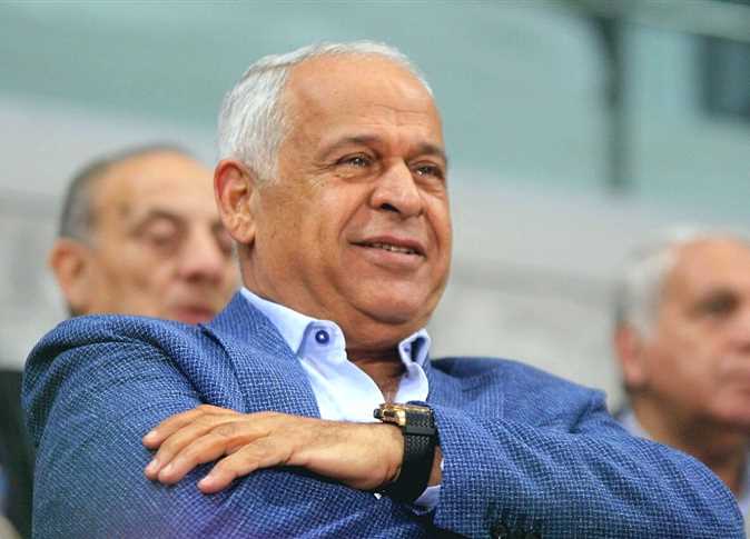 فرج عامر رئيس نادي سموحة 