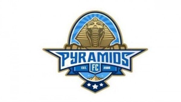 شعار بيراميدز 