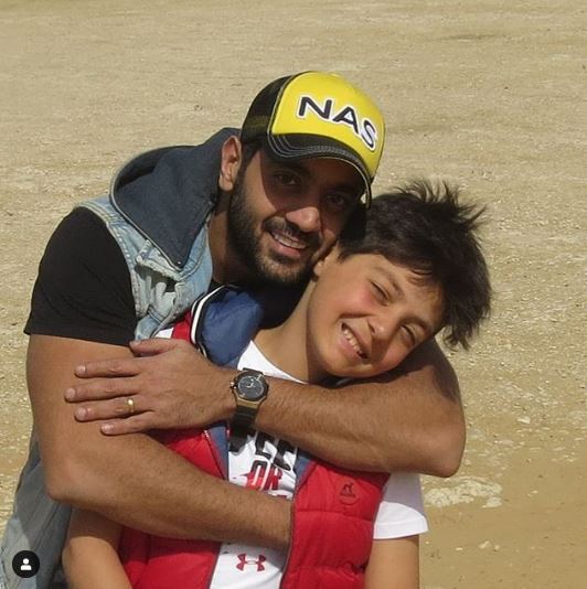 احمد فلوكس و ابنه 