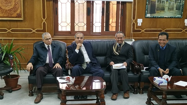 تدريس اللغة الإندونيسية في جامعة الأزهر تدريس اللغة الإندونيسية في جامعة الأزهر