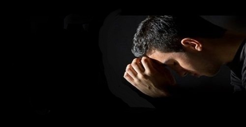 من كثرت عليه الهموم وحاصرته المصائب.. الإفتاء توصيه بـ6 كلمات