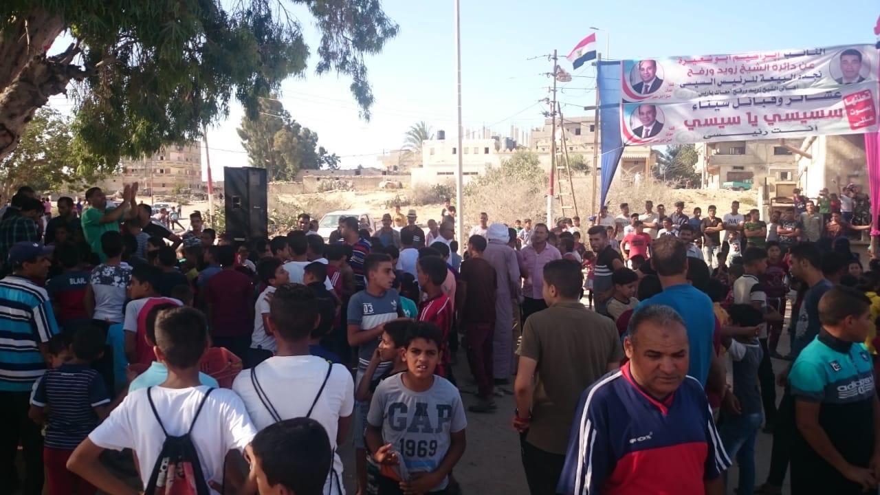 مظاهرات في الشيخ زويد بسيناء لتأييد الرئيس مظاهرات في الشيخ زويد بسيناء لتأييد الرئيس