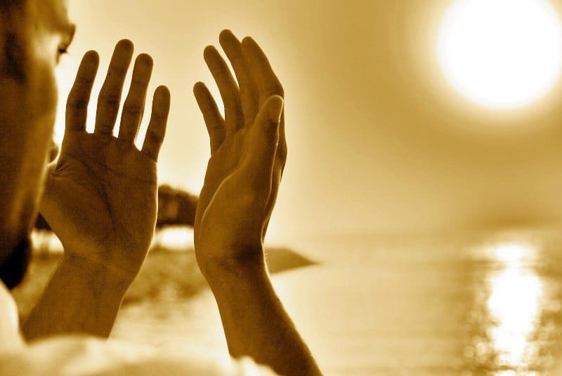 ساعة استجابة الدعاء يوم الجمعة .. لا تفوتها