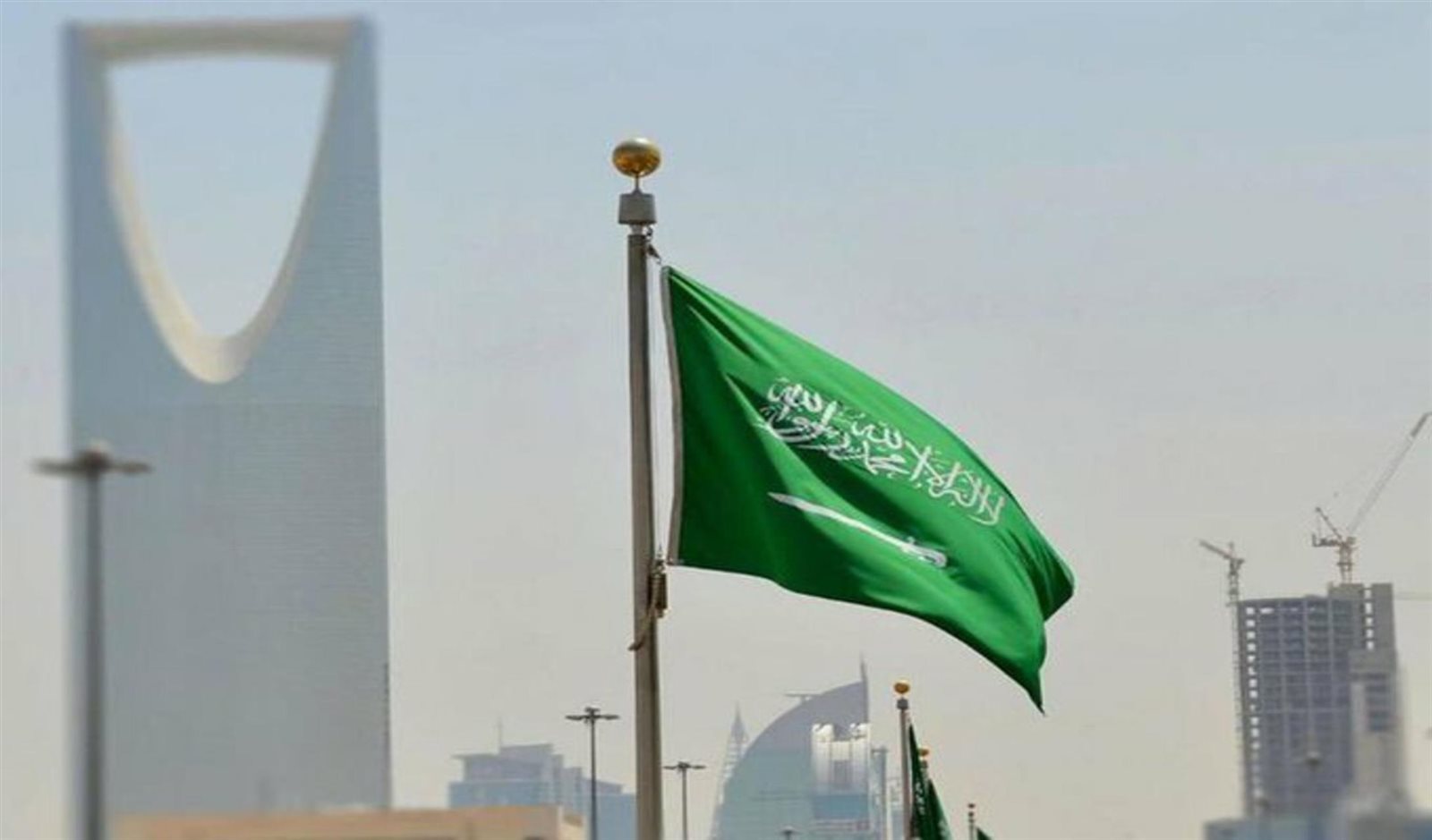 السعودية تصدر تأشيرة سياحية للمرة الأولى السعودية تصدر تأشيرة سياحية للمرة الأولى