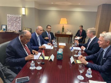 سامح شكري وزير الخارجية ونظيره الفنلندي