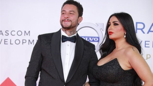 أحمد الفيشاوي وزوجته أحمد الفيشاوي وزوجته