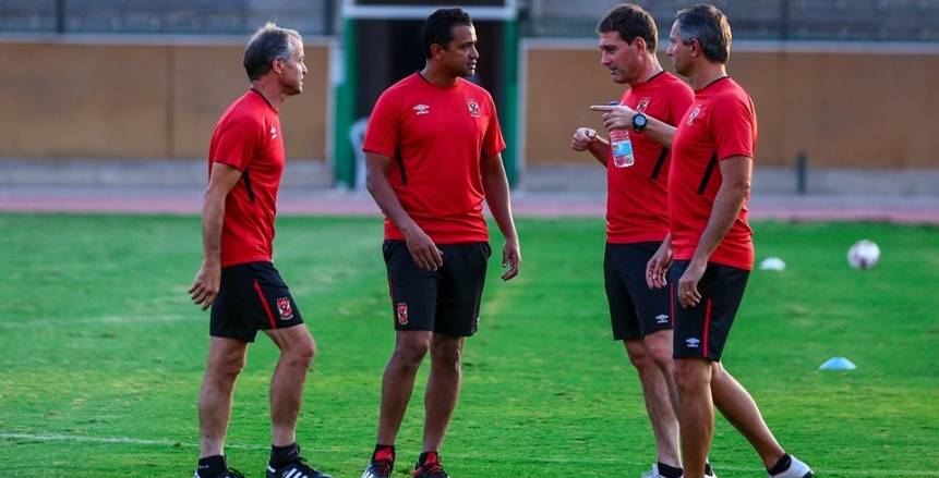 فايلر المدير الفني للفريق الأول لكرة القدم