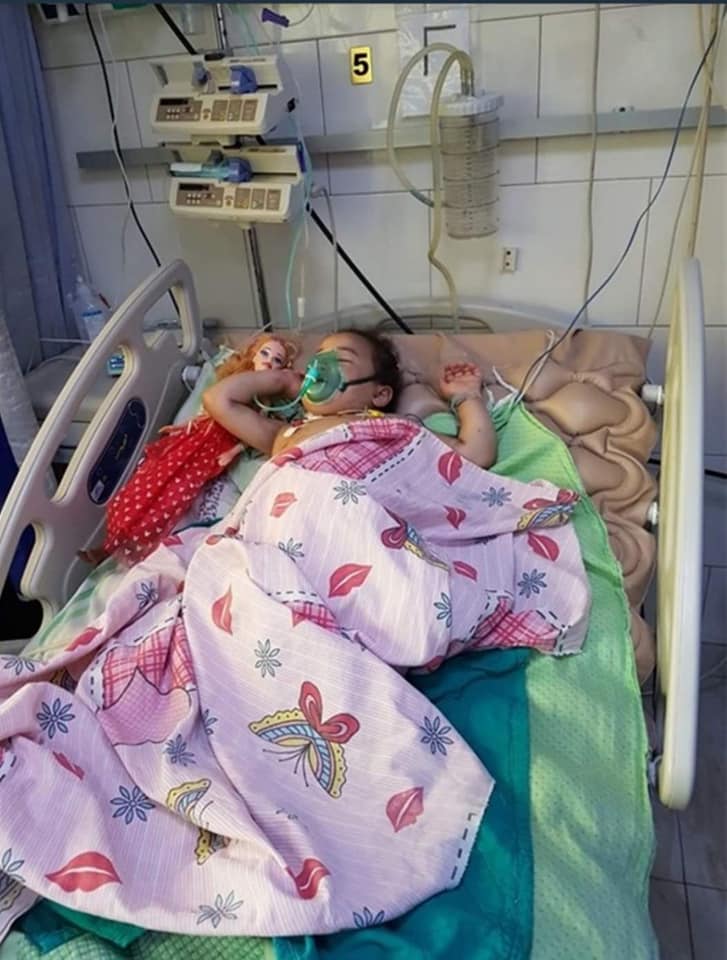 جثمان الطفلة جنة ضحية التعذيب 