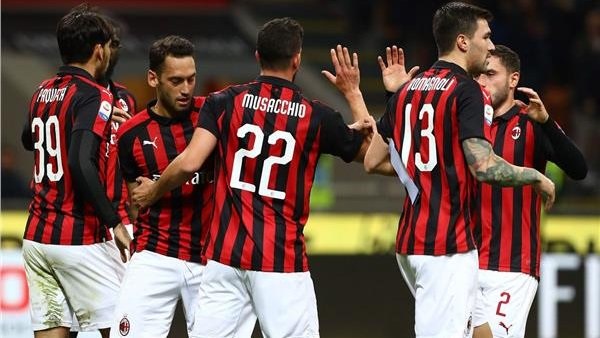 فريق ميلان فريق ميلان