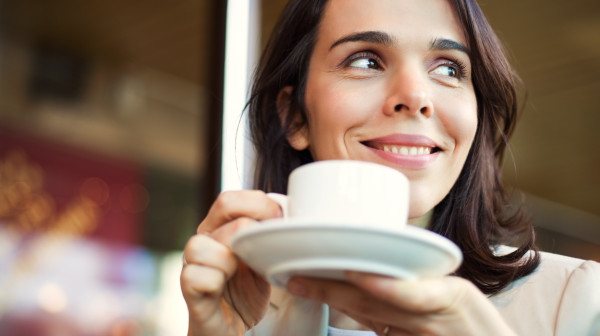 اضرار القهوة على البشرة