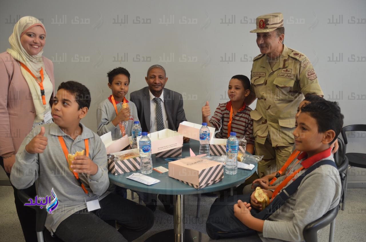 التلاميذ في المتحف