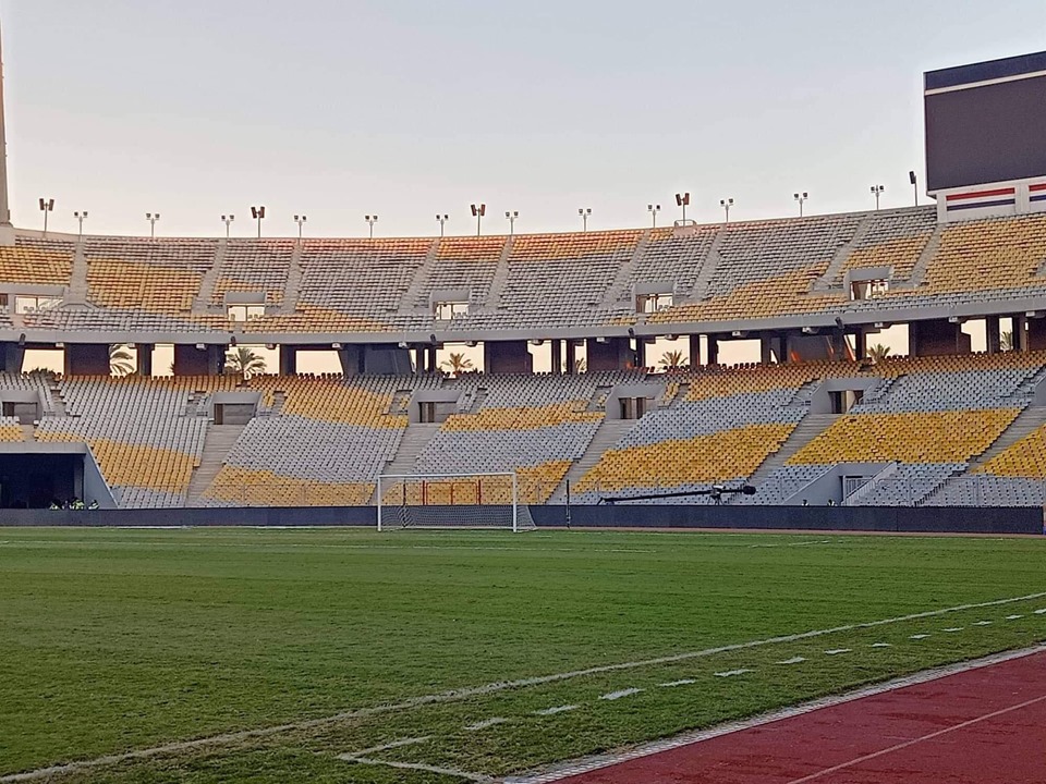 مدرجات برج العرب