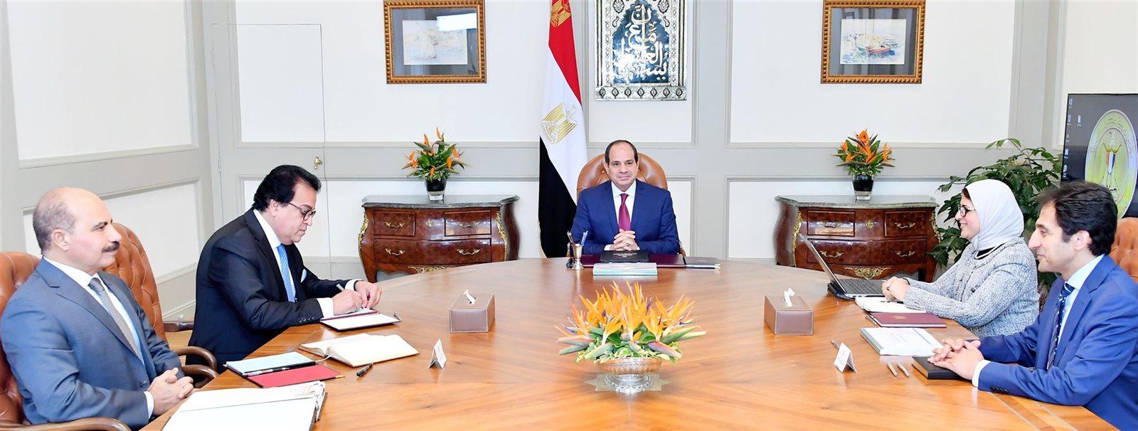 الرئيس عبد الفتاح السيسي الرئيس عبد الفتاح السيسي