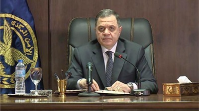 اللواء محمود توفيق وزير الداخلية اللواء محمود توفيق وزير الداخلية