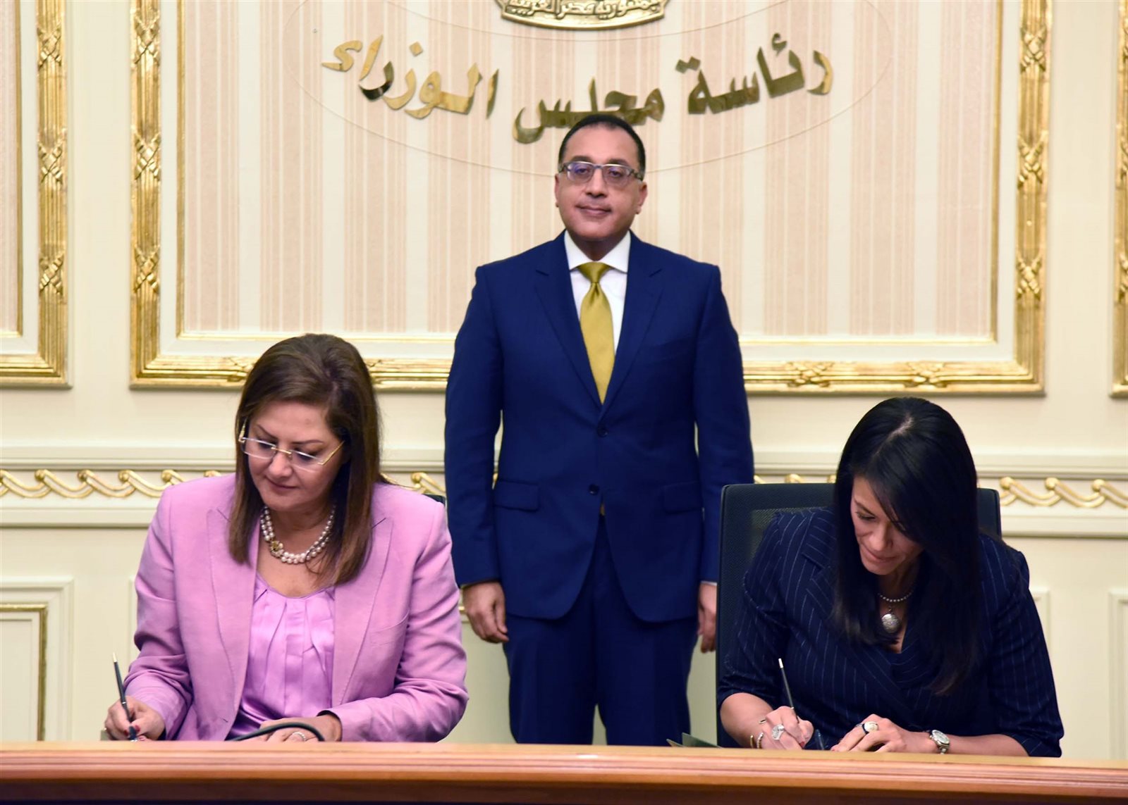 الدكتور مصطفى مدبولي - رئيس مجلس الوزراء