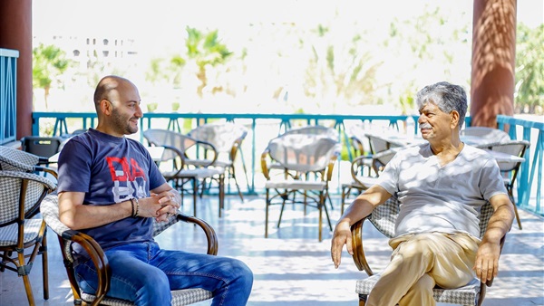 انتشال التميمى والزميل محمد نبيل 