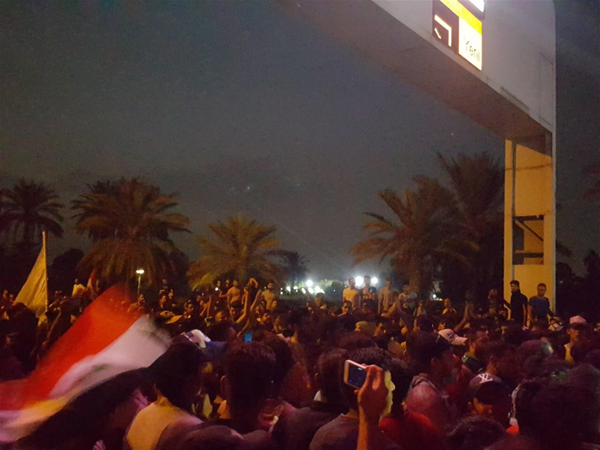 مظاهرات العراقيين