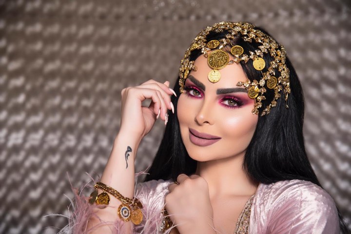 ديانا كرزون