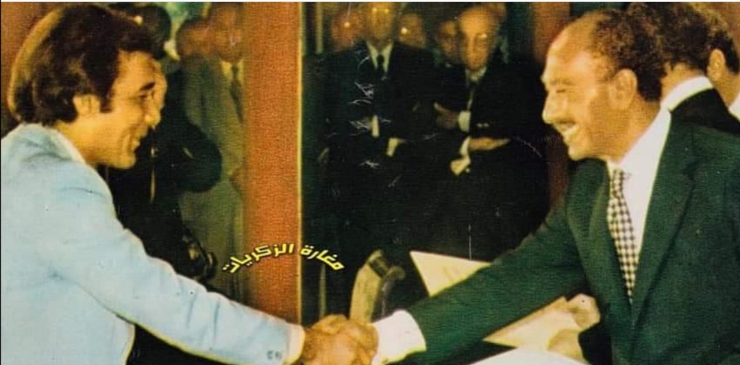 محمود ياسين والرئيس الراحل محمد انور السادات 